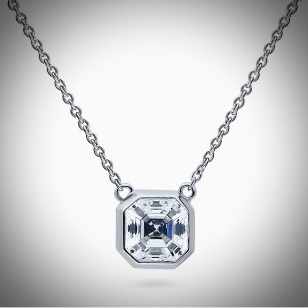 🌺 Asscher Cut CZ 925 Silver Necklace.